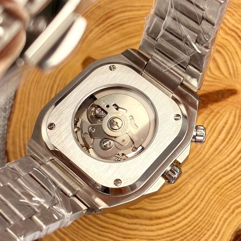 タンドリオ クラシック 42mm スクエア サファイアガラス - Vintage Fashion Complete のレビューと価格