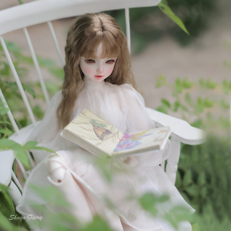 おもちゃの人形,理髪人形,柔らかい白,笑顔の表現,関節式,1 - Vintage Fashion Doll のレビューと価格