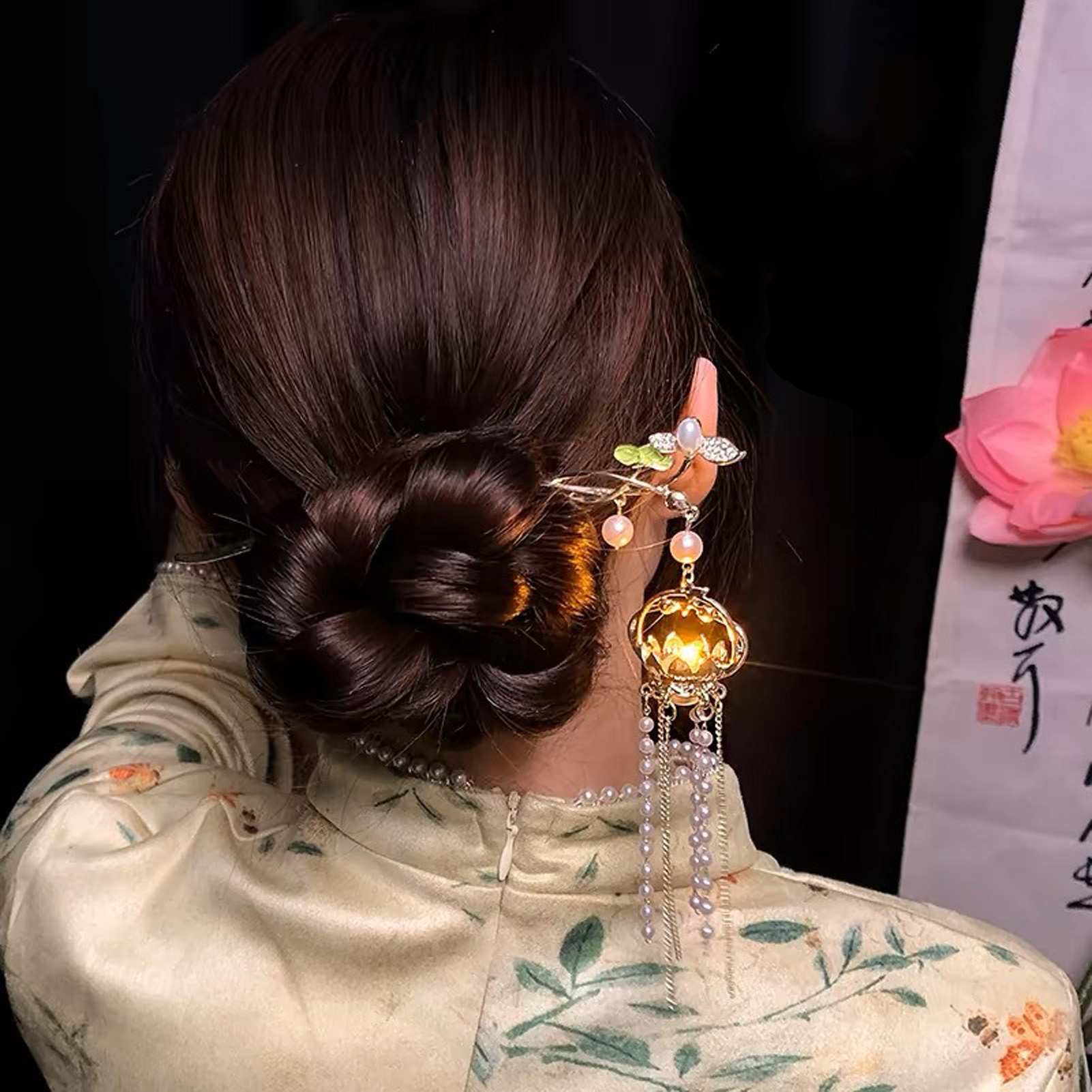 発光花ヘアピン女性のためのクリエイティブ蓮発光ランタンタッセ - Vintage Fashion In Chinese のレビューと価格