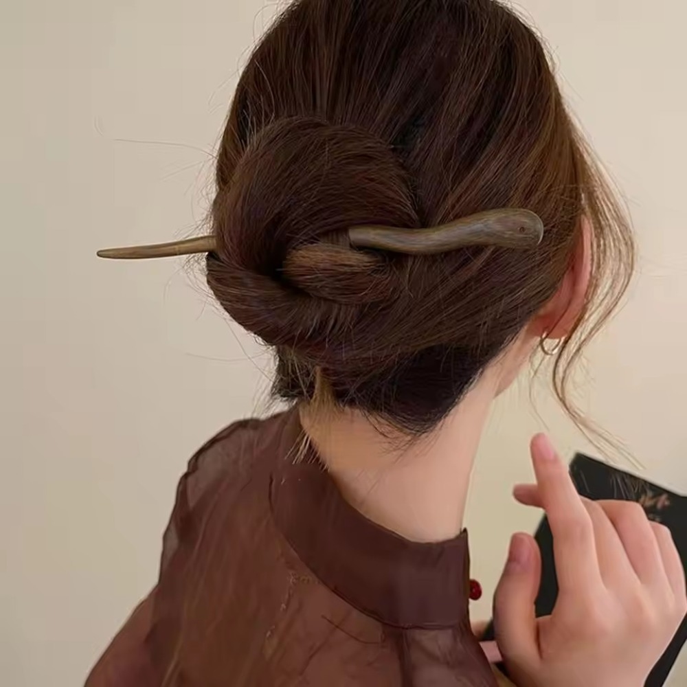 ヴィンテージ中国風のエレガントな木製ヘアスティック女性ガール - Vintage Fashion In Chinese のレビューと価格