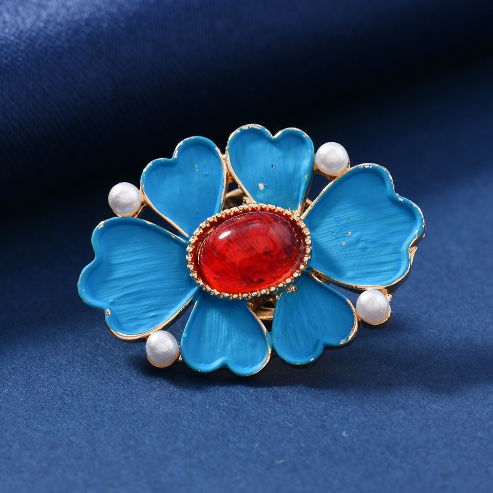 ヴィンテージエナメルブルーフラワーブローチ エレガントな花柄 - Vintage Fashion Wear のレビューと価格